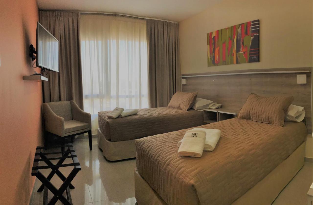 Illia 121 Apart Hotel Neuquén Dış mekan fotoğraf