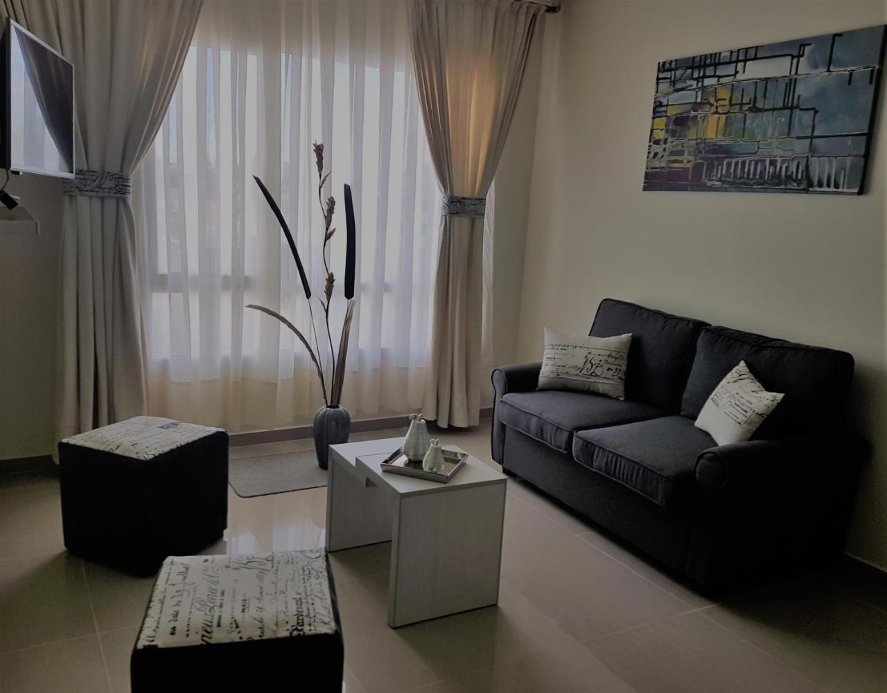 Illia 121 Apart Hotel Neuquén Dış mekan fotoğraf