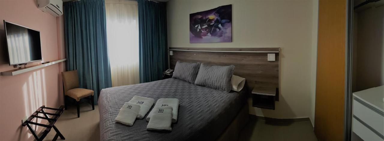 Illia 121 Apart Hotel Neuquén Dış mekan fotoğraf
