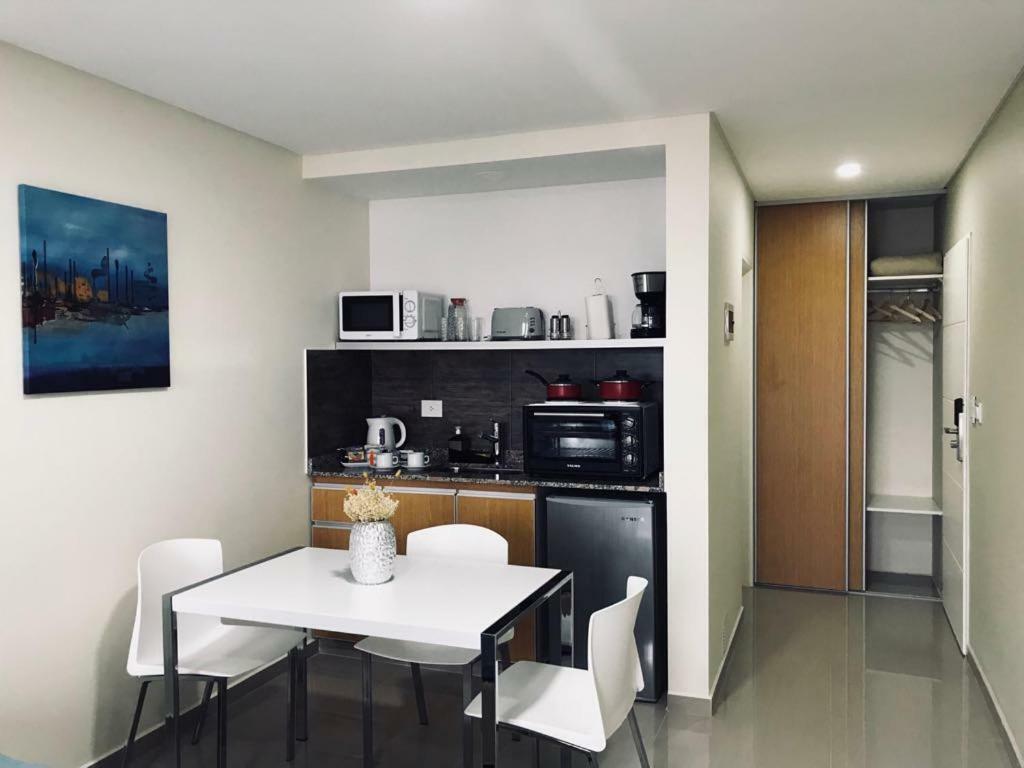 Illia 121 Apart Hotel Neuquén Dış mekan fotoğraf