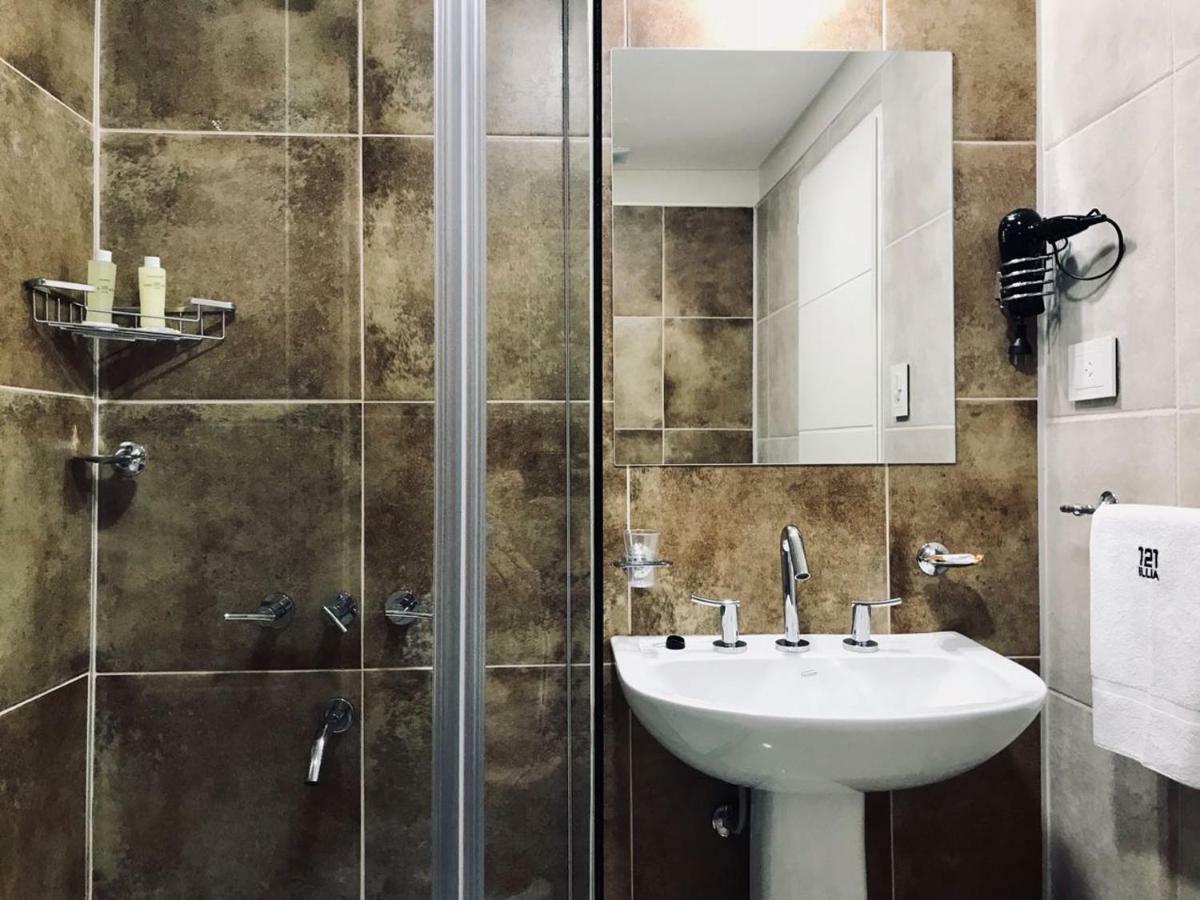 Illia 121 Apart Hotel Neuquén Dış mekan fotoğraf